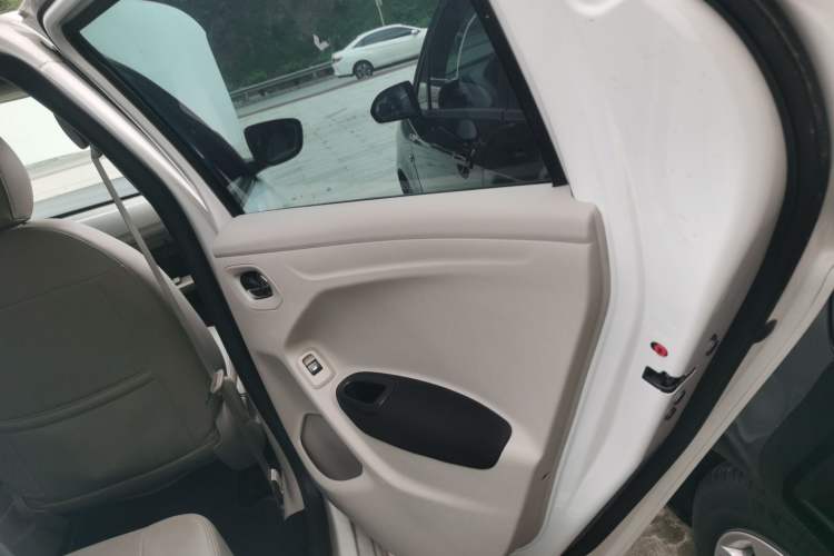 Used Citroen Elysee 2014 1.6L Automatic Fashion Model
