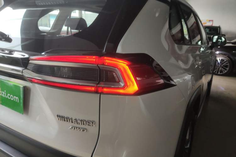 Used Toyota Wildlander 2023 2.0L CVT Four-Wheel Drive Luxury PLUS Edition
