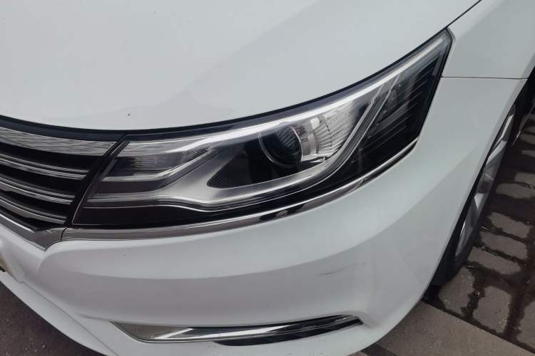 TDK.VehicleDetails.img