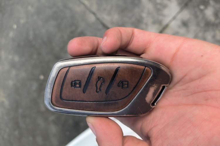 Used Roewe RX3 2021 PRO 1.6L Manual Flagship Model
