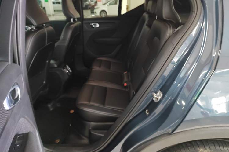 Used Volvo XC40 2022 T4 Four-Wheel Drive Smart & Luxurious Edition