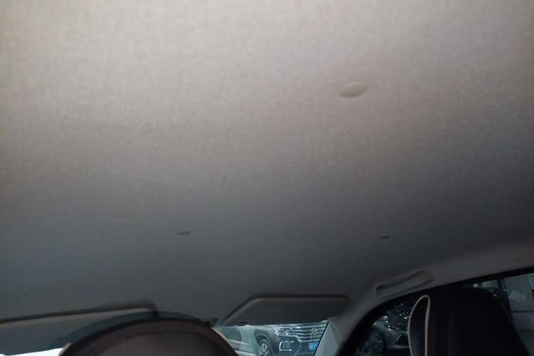 Used Wuling Hongguang MINIEV 2022 GAMEBOY 300km Enthusiast Model with Lithium Iron Phosphate
