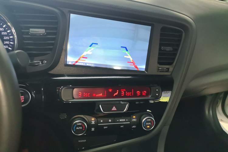 Used Kia K5 2014 2.0L Automatic LUXURY
