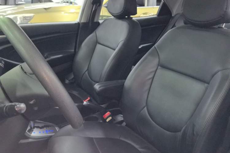 Used Hyundai Verna 2017 1.4L Automatic YueXiang Edition China V-standard