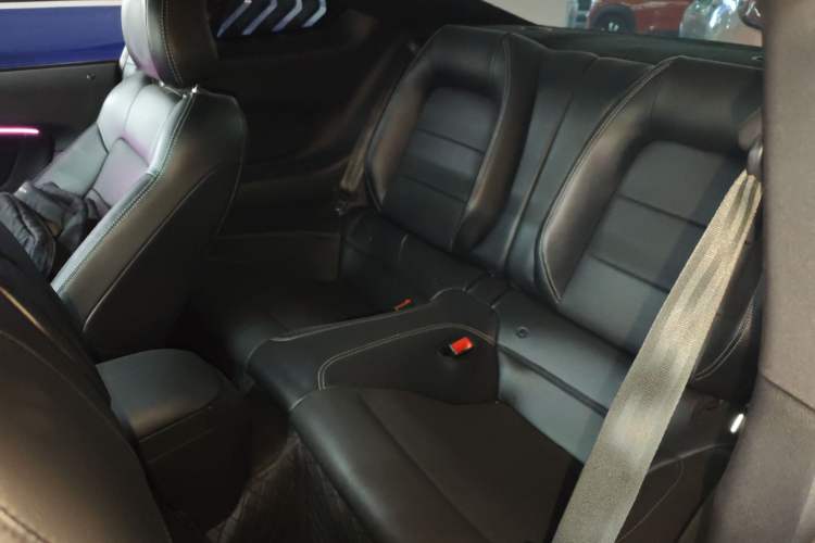 Used Ford Mustang 2019 2.3L EcoBoost
