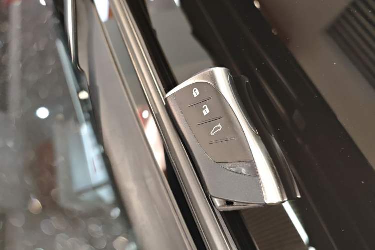 Used Lexus ES 2018 200 Excellence Edition China V Standard
