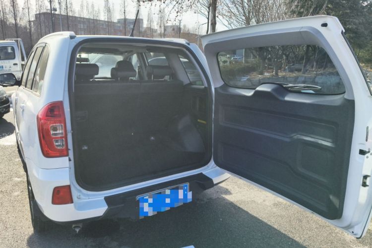 Used Chery Tiggo 3 2016 1.6L Manual ZhiShang Edition