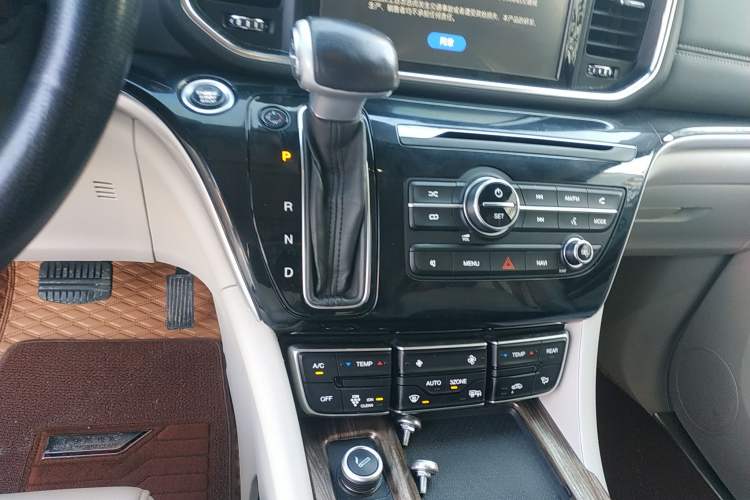 Used GAC Trumpchi M8 2018 320T Luxury Edition