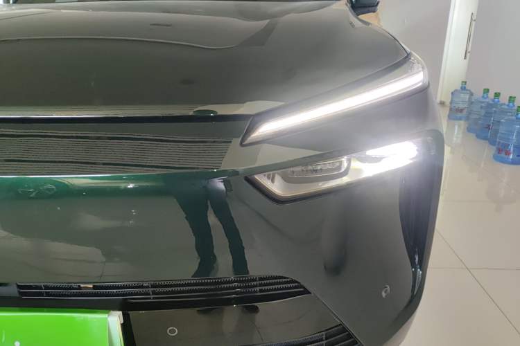 Used Wey Lanshan 2023 Four-Wheel Drive Ultra-Long Range Version
