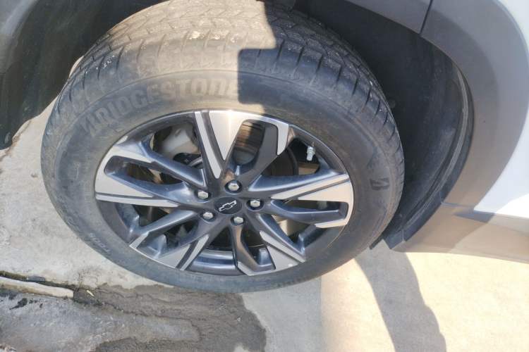 Used Chevrolet Trax 2022 Encore RS 1.5T CVT Cool
