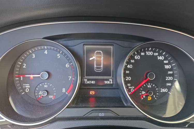 Used Volkswagen Magotan 2018 330TSI DSG Advanced Model
