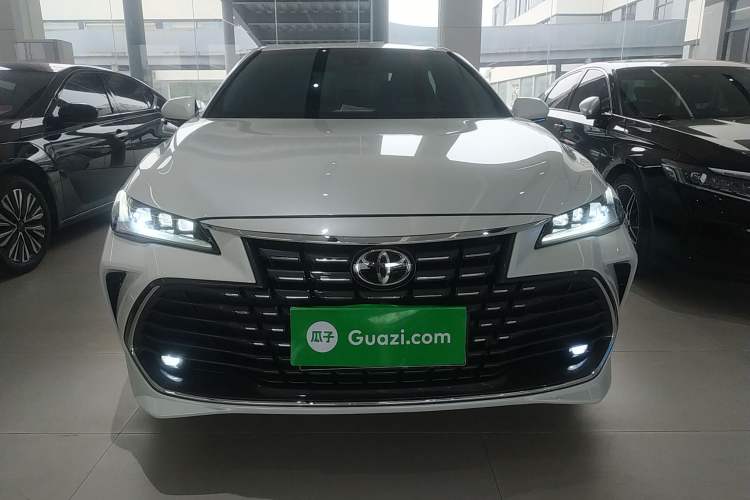 Used Toyota Avalon 2023 2.0L Premium Edition
