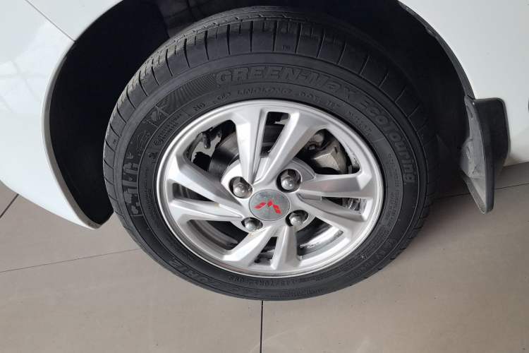 Used Wuling Hongguang MINIEV 2021 Macaron Fashion Edition Lithium-Ion Battery