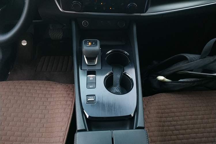 Used Nissan X-Trail 2021 VC-Turbo 300 CVT 2WD Comfort Edition
