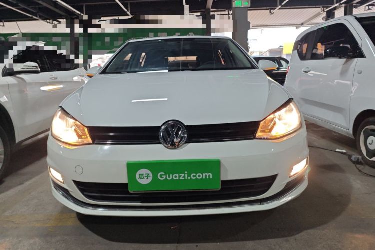 Used Volkswagen Golf 2015 1.6L Automatic Fashion Model