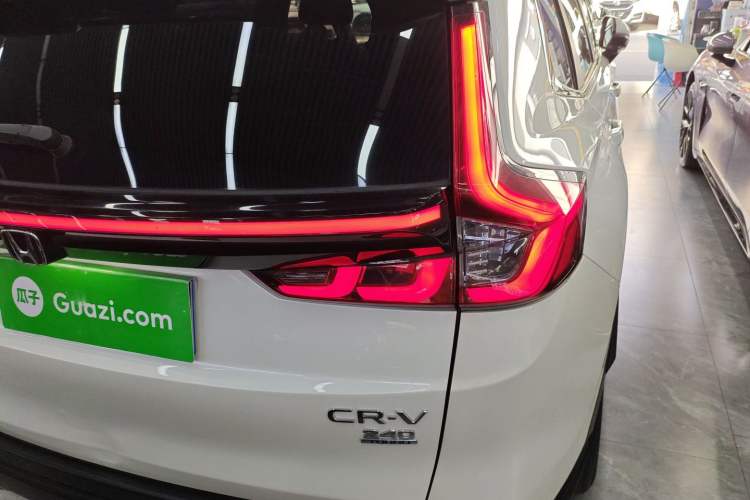 Used Honda CR-V 2023 240TURBO Two-Wheel Drive Deluxe Edition 7 Seats
