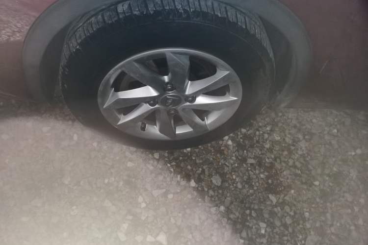 Used Baojun 310W 2017 1.5L Manual Fashion Model China V
