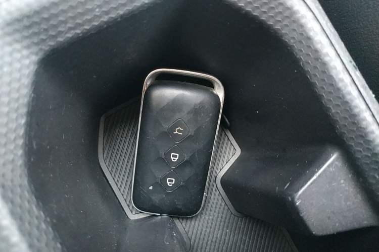 Used Wuling Alvez 2022 1.5L CVT Comfort Edition