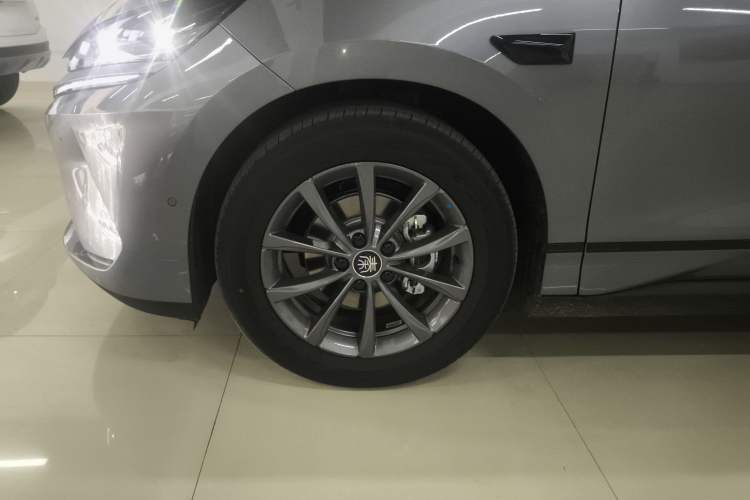 Used BYD Qin L 2025 EV 470KM Leading Edition
