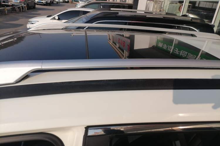 Used Nissan X-Trail 2015 2.0L CVT Comfort MAX Edition 2WD
