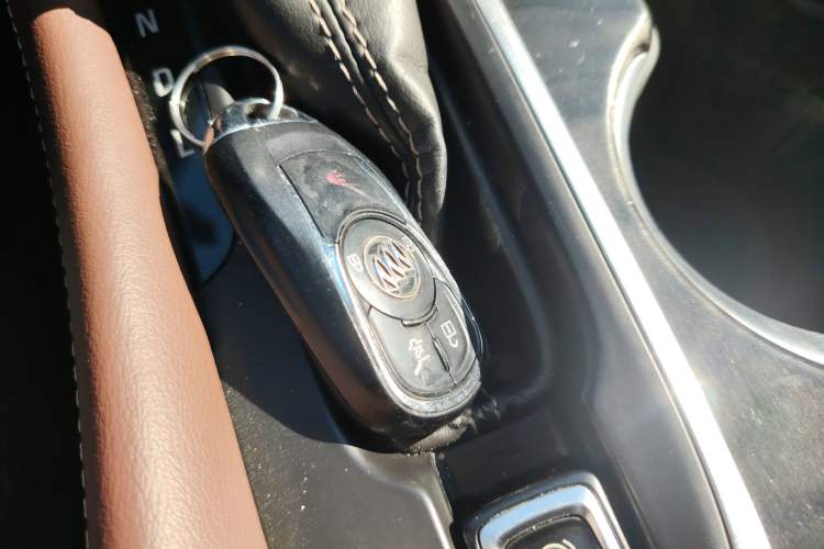 Used Buick Envision 2016 20T Four-Wheel Drive Luxury Model
