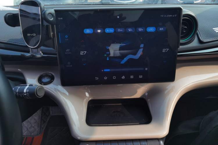 Used BYD Dolphin 2025 420km Fashion Edition
