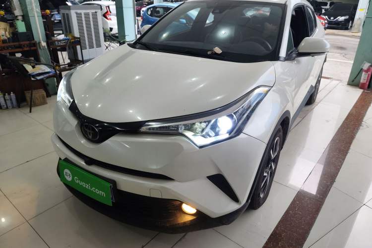 Used Toyota C-HR 2020 2.0L Leading Edition
