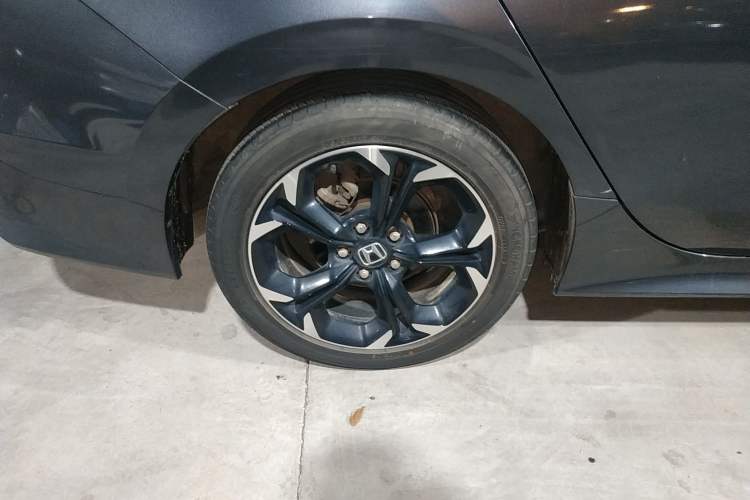 Used Honda Civic 2022 240TURBO CVT Dynamic Edition
