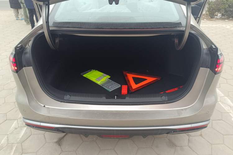 Used  Galaxy Stellar 6 2026 Model 60km Sailing Edition
