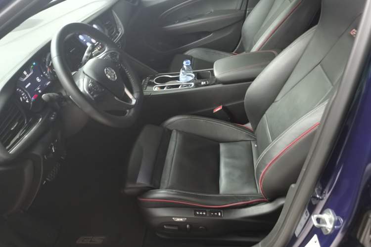 Used Buick Regal 2020 GS 28T Prestige Model