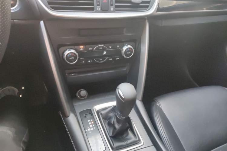 Used Mazda CX-4 2018 2.0L Automatic Two-Wheel Drive Blue Sky Exploration Version China V Standard
