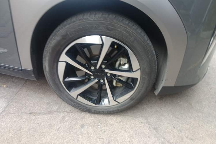 Used AION Y 2023 Plus 510 Smart Edition