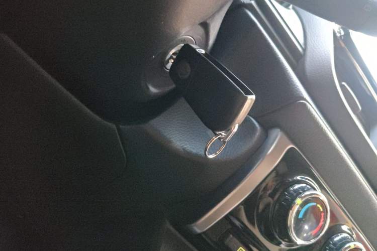 Used Toyota YARiS L 2020 1.5L CVT Leading Edition
