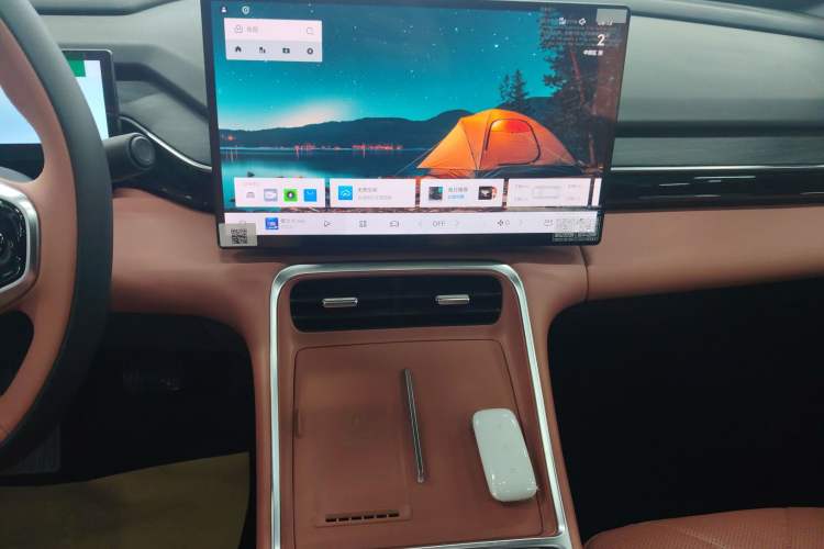 Used  L6 2025 EM-i 140km Starship Edition
