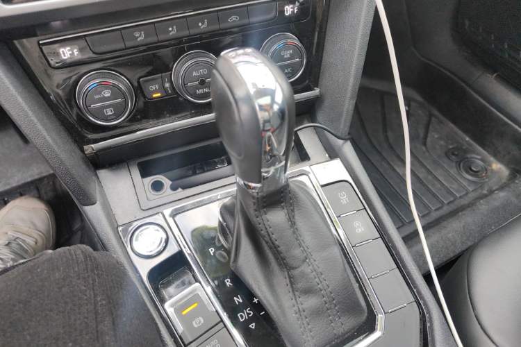 Used Volkswagen Lamando 2019 280TSI DSG Comfort Edition China VI standard