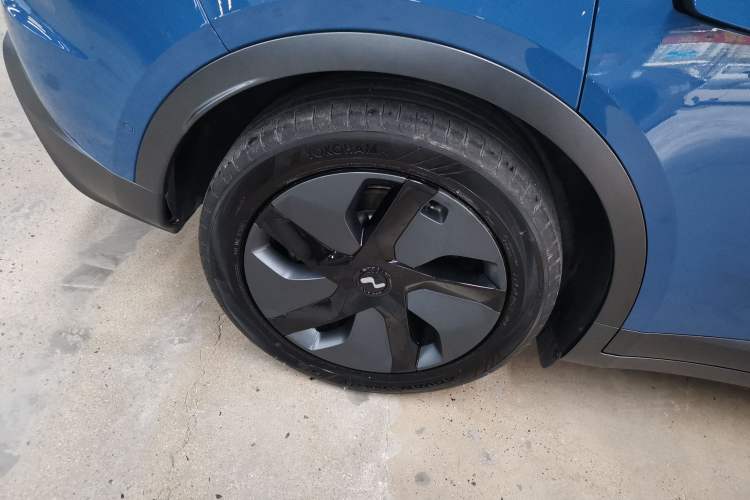 Used ONVO L60 2024 60 kWh Rear-Drive Version