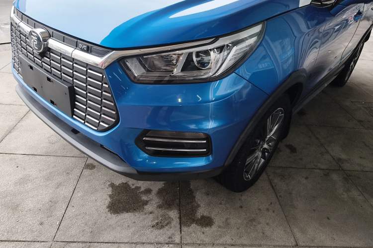 Used BYD Yuan New Energy 2018 EV360 Smart Connected Cool Model