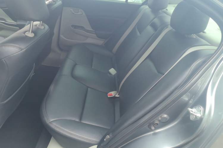 Used Honda Civic 2016 1.8L Automatic Comfort Version
