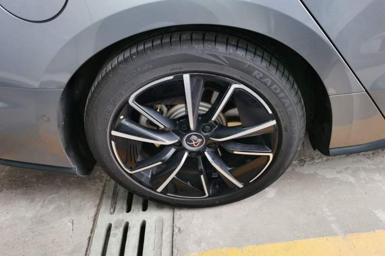 Used BYD Han 2020 EV Four-Wheel Drive High-Performance Flagship Model
