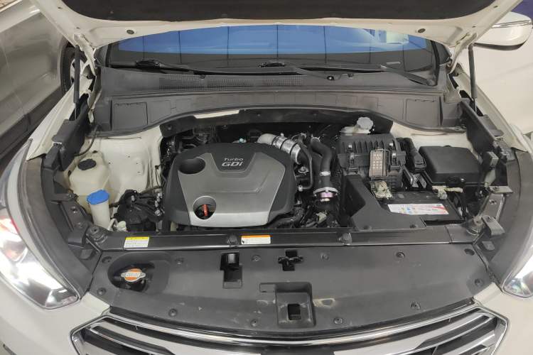 Used Hyundai Santa Fe 2017 2.0T Automatic Two-Wheel Drive Smart Version 7 Seats