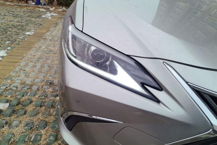 Used Lexus ES 2020 200 Luxury Edition

