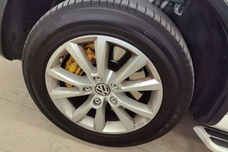 Used Volkswagen Touareg 2017 3.0 TSI Touareg Model