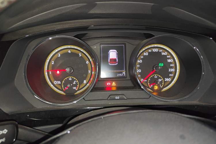 Used Volkswagen Tiguan L 2019 Revised Version 280TSI Automatic Two-Wheel Drive Panoramic Comfort Edition China VI Standard
