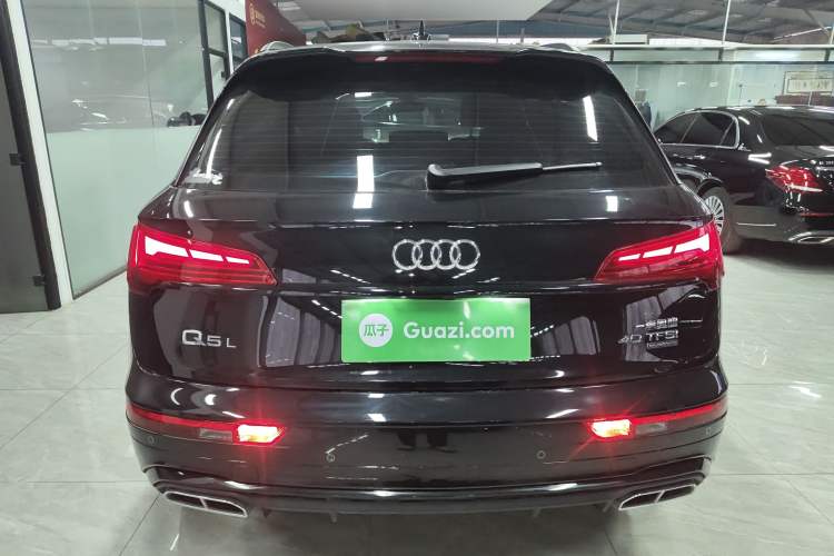 Used Audi Q5L 2023 40T Luxury Dynamic Model
