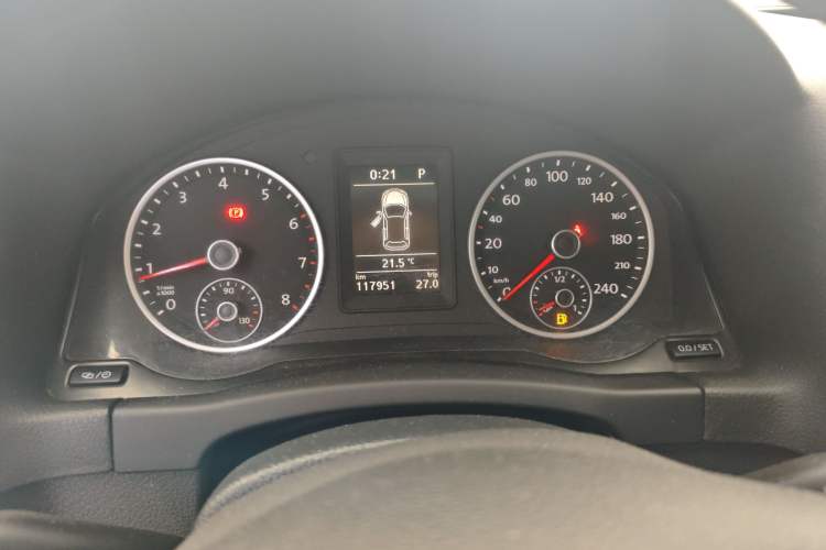 Used Volkswagen Tiguan 2016 280TSI Automatic Two-Wheel Drive Silk Road Comfort Edition
