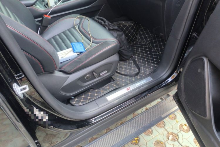 Used Ford Explorer 2023 EcoBoost 285 4x4 ST-LINE 6-Seater
