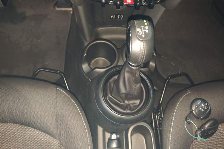 Used  MINI 2015 1.2T ONE Five-Door Edition
