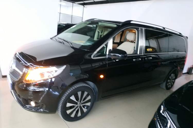 Used Mercedes-Benz Vito 2021 2.0T Business Version 7 Seats
