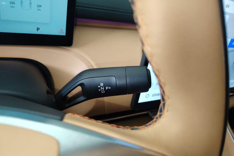 Used  Galaxy Xingjian 7 EM-i 2025 120km Flagship Edition