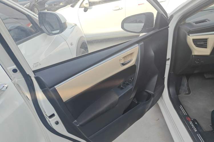 Used Toyota Levin 2015 1.6E CVT New Edition
